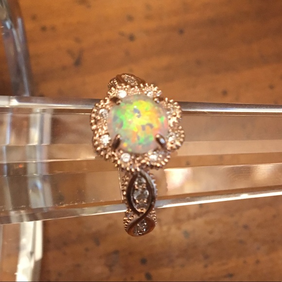 White Opal Rose Gold Ring - Picture 3 of 10